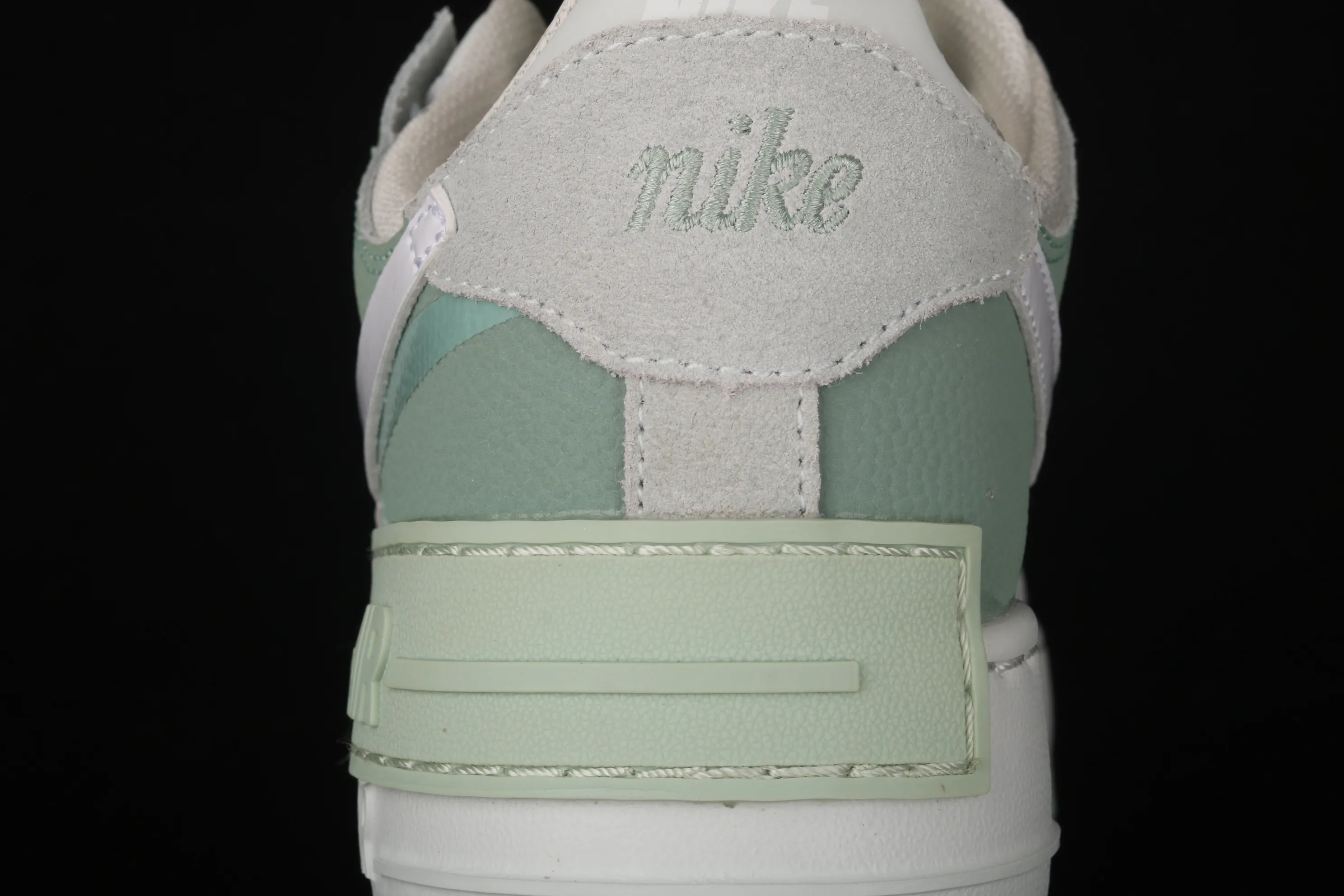 All Categories Nk Air Force 1 Air Force Series Nk Air Force 1 Shadow Air Force Lightweight Increased Differentiation Version Nk Air Force 1 Shadow Air Force One Lightweight Increased Low Top Versatile Sneakers CW2655-001